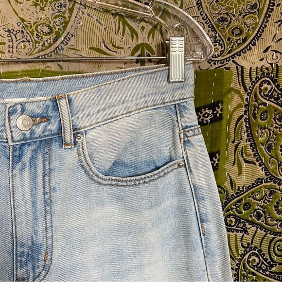 Urban Outfitters BDG High-Waisted Isabel Design Cowboy Jeans Size 28 - Picture 6 of 16